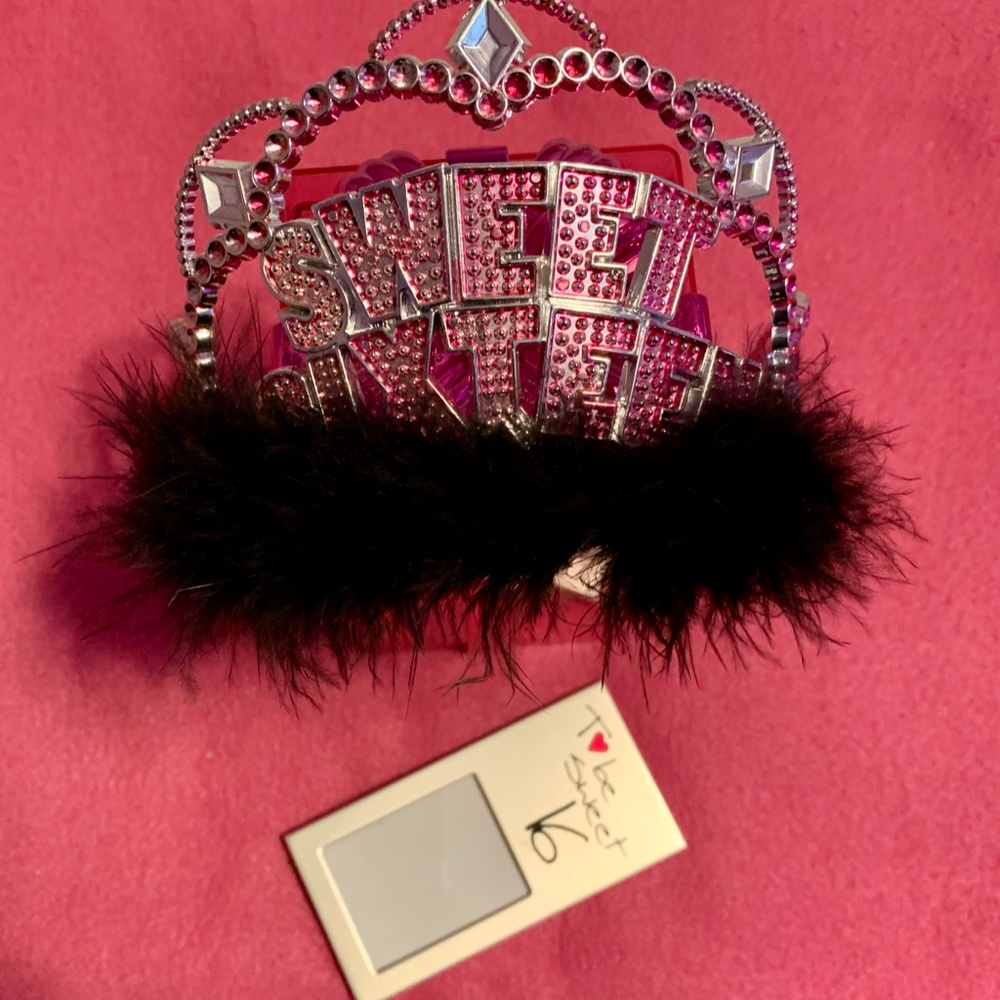 TEEN SWEET SIXTEEN TIARA SET